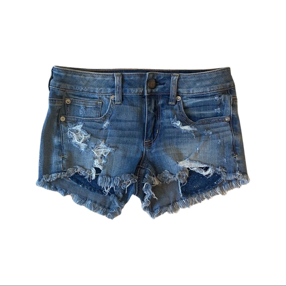 Casual// AE Jean shorts